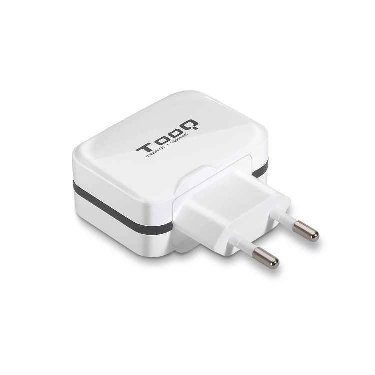TooQ TQWC-1S02WT carregador de dispositivos móveis GPS, MP3, MP4, Telemóvel, Consola portátil, Smartphone, Tablet Branco AC