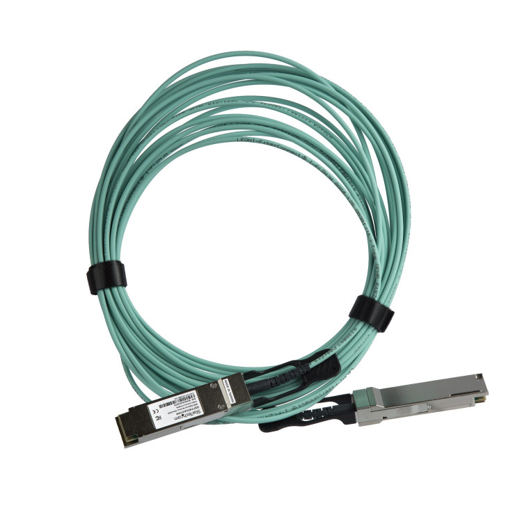 StarTech.com QSFP40GAO10M Cabo InfiniBand Fibra Ótica 10 m QSFP+ Preto